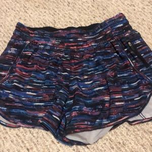 Lululemon tracker shorts
